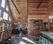 Peaceful Peak-Inside State Park|Secluded|Close to Lake|3 Bedroom|Sleeps 8