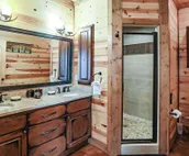 Peaceful Peak-Inside State Park|Secluded|Close to Lake|3 Bedroom|Sleeps 8
