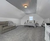 Farmhouse On 4