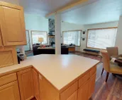 Longhorn Hideaway: Pet Friendly, Near Ponderosa Park, Quiet Wooded Neighborhood