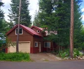Longhorn Hideaway: Pet Friendly, Near Ponderosa Park, Quiet Wooded Neighborhood