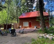 Longhorn Hideaway: Pet Friendly, Near Ponderosa Park, Quiet Wooded Neighborhood