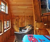 Luxurious Two-Story Treehouse | Minutes from Lake Sunapee | Peaceful