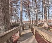 Ferriday Lakehouse - Private Dock, Deck & Yard!