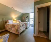 The Allison House Inn - (Whole House) - city view