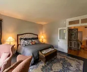 The Allison House Inn - (Whole House) - city view