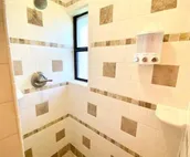 [NE 5th B] Private Bedroom Suite shared Communal HousA-OUHS, 2 blocks from th...