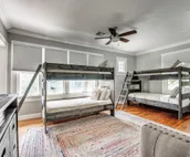 ★ Campus Casa: Walk to OU, family-friendly ★