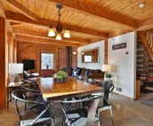 Killington Cabin - Left Unit: Great for families, Cozy, Close to Mountain. Ho...