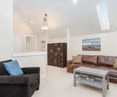 Tastefully-Decorated High-End Home with Private Pool, Washer/Dryer, High-Spee...