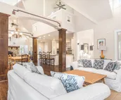 Tastefully-Decorated High-End Home with Private Pool, Washer/Dryer, High-Spee...