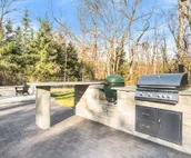 Tastefully-Decorated High-End Home with Private Pool, Washer/Dryer, High-Spee...