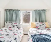 Tastefully-Decorated High-End Home with Private Pool, Washer/Dryer, High-Spee...