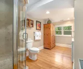 Gorgeous Lake Michigan Home w/Free WiFi, Screened-In Porch, Private Hot Tub/Yard