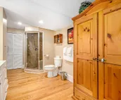 Gorgeous Lake Michigan Home w/Free WiFi, Screened-In Porch, Private Hot Tub/Yard