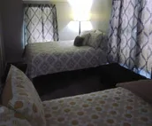 Convenient Family-Friendly Home -10 Min to Tulsa!"