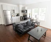 ★ Near Downtown District ★ Historic ★ Walkable80 ★