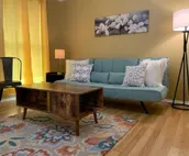 Posh and Practical,1 bedroom condo
