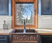 Private Lodging on 12 Acres with Kenai Mountain Views