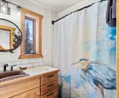 Private Lodging on 12 Acres with Kenai Mountain Views