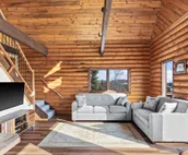 Private Lodging on 12 Acres with Kenai Mountain Views