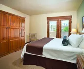 Sangre de Cristo Mountains, Art Galleries, Tex-Mex Cuisine Galore!