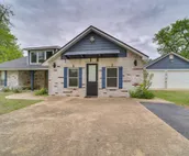 Upscale Lake House w/ Hot Tub & Shared Dock!