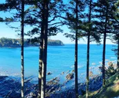 Chalet by the Sea! Breathtaking Views!