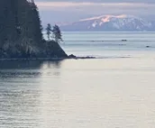 Chalet by the Sea! Breathtaking Views!