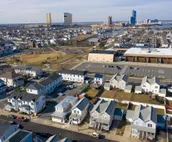 Bright Renovated Atlantic City House Steps from Boardwalk