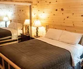 Creekview Suite at Tanager Brook Inn in the Heart of Black Hills by Mt. Rushmore