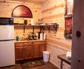 Creekview Suite at Tanager Brook Inn in the Heart of Black Hills by Mt. Rushmore