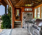Spectacular Luxury Home W/Private Pool with Slide/Hot Tub/Patio/Carriage House