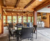 Spectacular Luxury Home W/Private Pool with Slide/Hot Tub/Patio/Carriage House