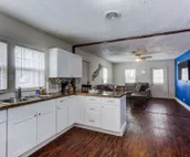 3BR House near Tropicana, IU Health, UE, USI