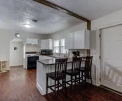 3BR House near Tropicana, IU Health, UE, USI