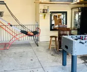 ★ FM getaway | 3 br | 2-stall garage pkg ★