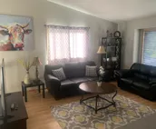 ★ FM getaway | 3 br | 2-stall garage pkg ★