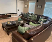 Harter Heights 5 Bedroom/ 5.5 bathroom Home walking distance to Notre Dame
