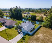 Amazing outdoor living on a freshwater canal, 4 bedrooms, pet-friendly