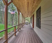 Keystone Getaway Cabin w/ Mount Rushmore View