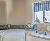 Updated Cottage w/ Private Dock & Lake Access!