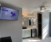 Suite 204 "The Egyptian Eagle"