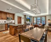Luxury Three Bedroom Residence steps from Heavenly Village Book 7 Nights for ...