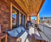 Luxury Three Bedroom Residence steps from Heavenly Village Book 7 Nights for ...