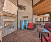 Luxury Cabin Getaway ~1 Mi To Broken Bow Lake!