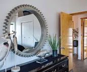 Gorgeous Chilkat Tower #3, 2BR Condo, downtown