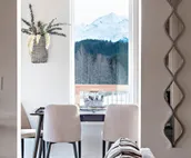 Gorgeous Chilkat Tower #3, 2BR Condo, downtown