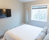 Suite 05 Downtown Palmer