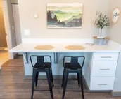 Suite 10 Downtown Palmer